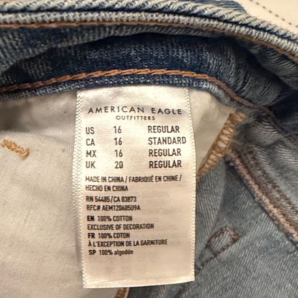 American Eagle Tomgirl low hip Jean - Picture 9 of 10